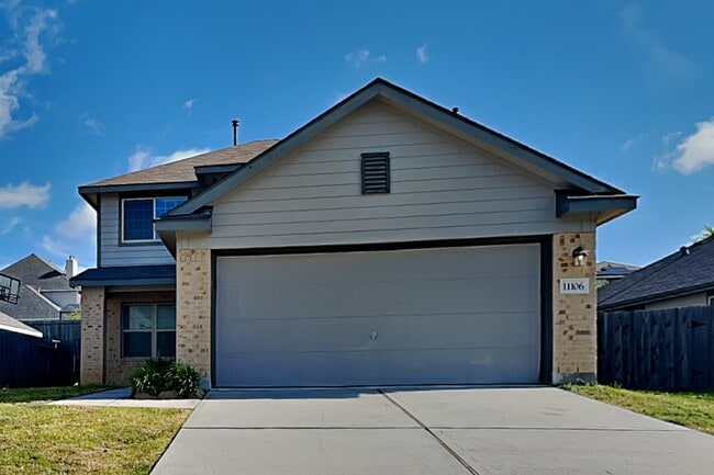 Building Photo - 11106 N Lake Mist Ln