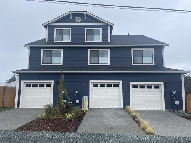 Building Photo - N18