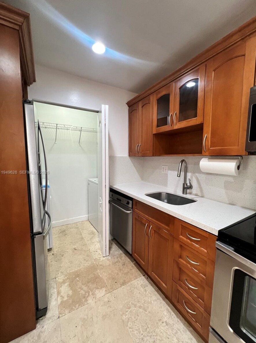 Building Photo - 4970 NW 102nd Ave