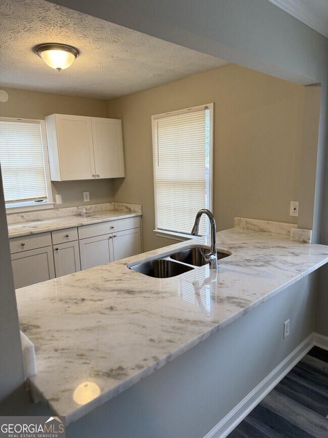 Building Photo - 3990 GA-92