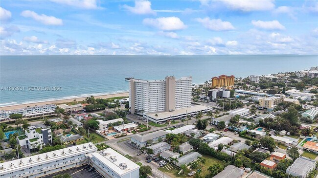 Building Photo - 333 NE 21st Ave