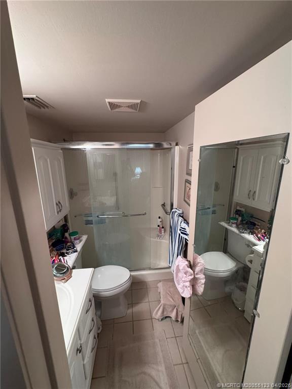 Building Photo - 300 SW South River Dr