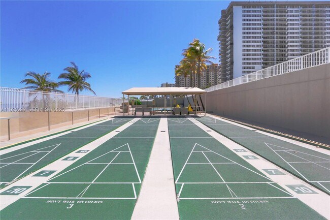 Building Photo - 1980 S Ocean Dr