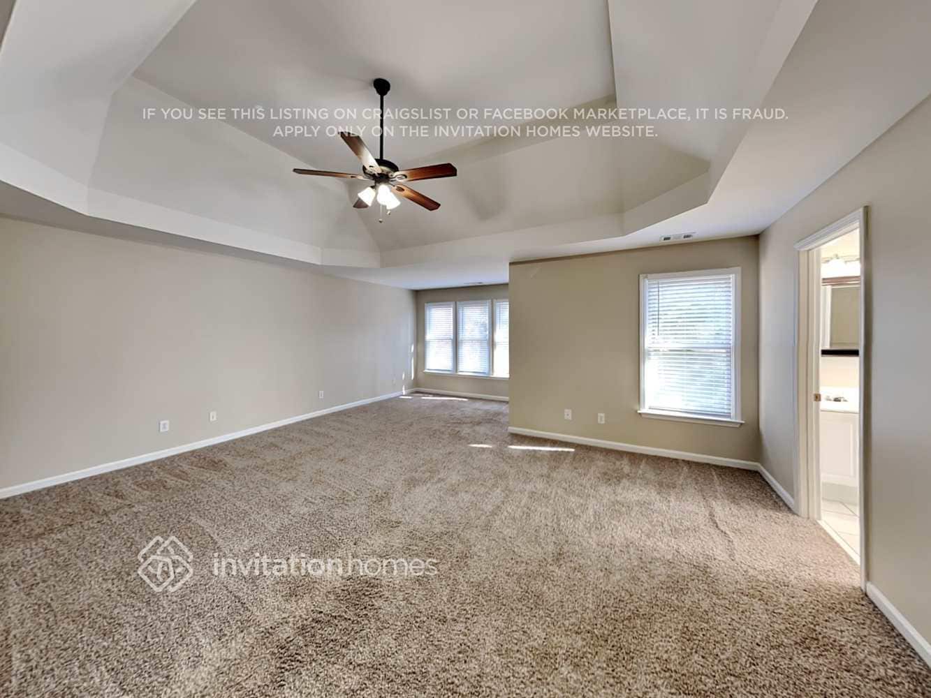 Building Photo - 117 Chickory Ln