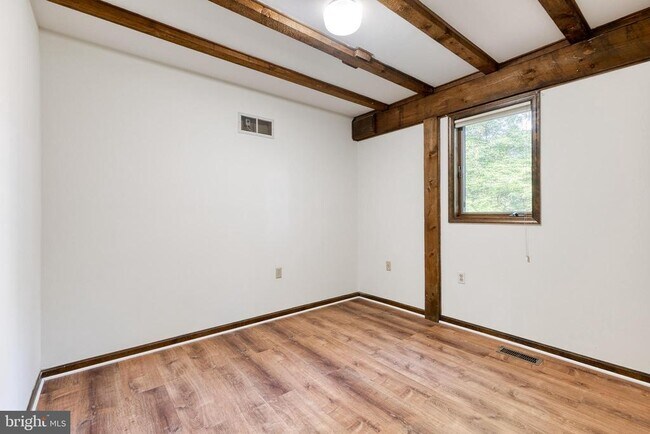 Building Photo - 12610 Timber Grove Rd