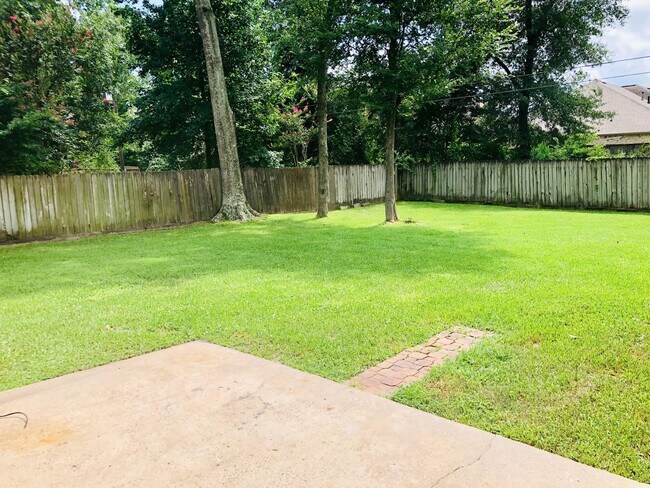 Building Photo - 29021 Cherrywood Ln