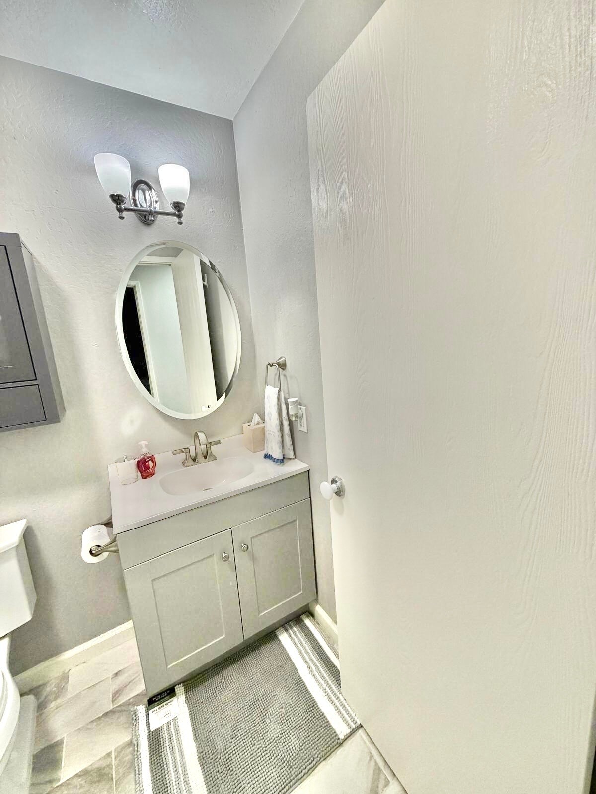 Building Photo - 1072 Maywood Ln