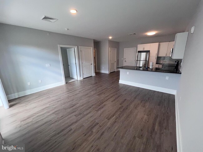 Building Photo - 847 Whirlaway Ln