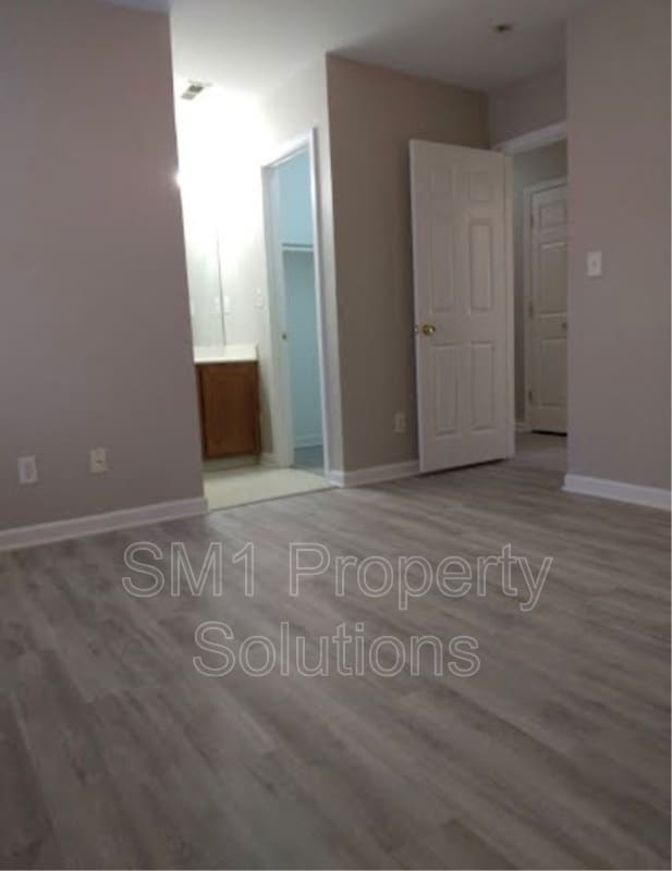 Building Photo - 115 Thomas St