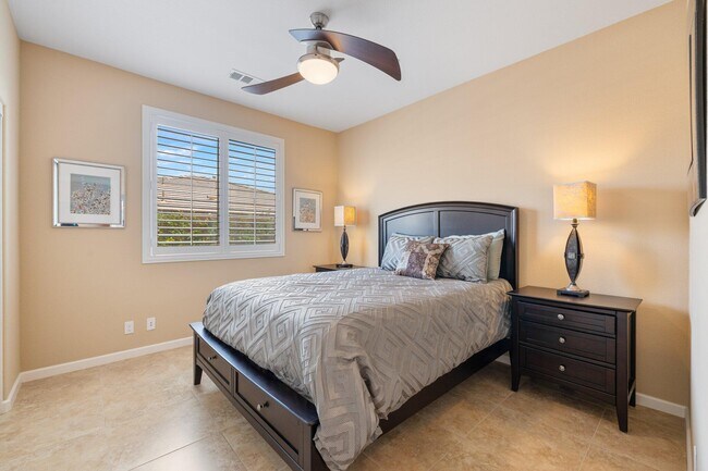 Building Photo - 73757 Picasso Dr