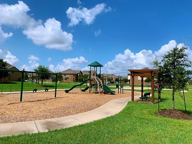 Building Photo - 710 Streamwood Ln