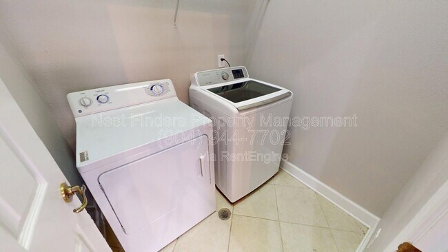 Building Photo - 6159 Clearsky Dr