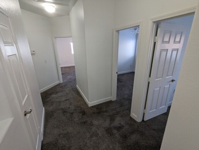 Building Photo - 9303 Gilcrease Ave