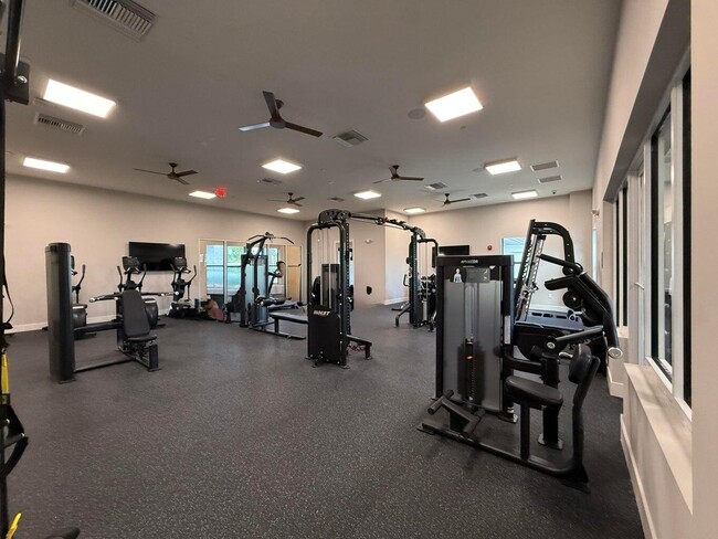 Building Photo - 5759 Phoenix Palm Ct