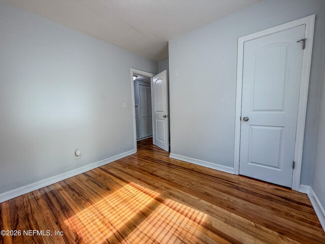 Building Photo - 1368 Rensselaer Ave