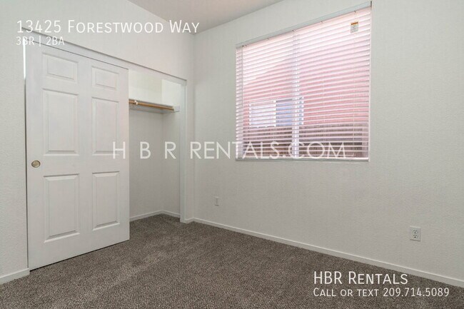 Building Photo - 13425 Forestwood Way