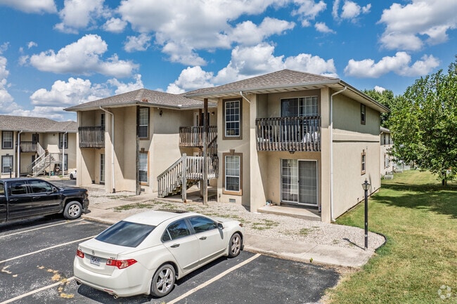 Primary Photo - Springhill Apartments