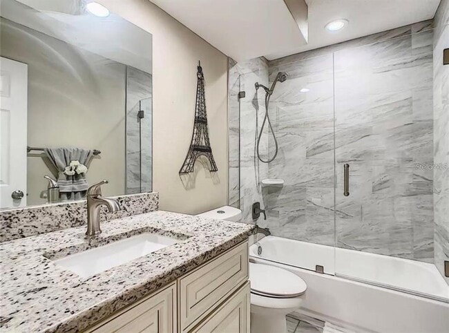 Building Photo - 1006 Longfellow Ct