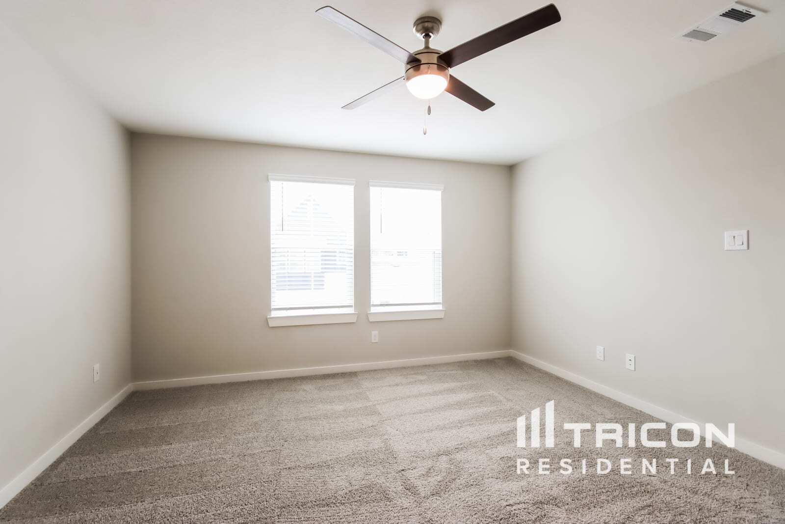 Building Photo - 22805 Terrazzo Dr