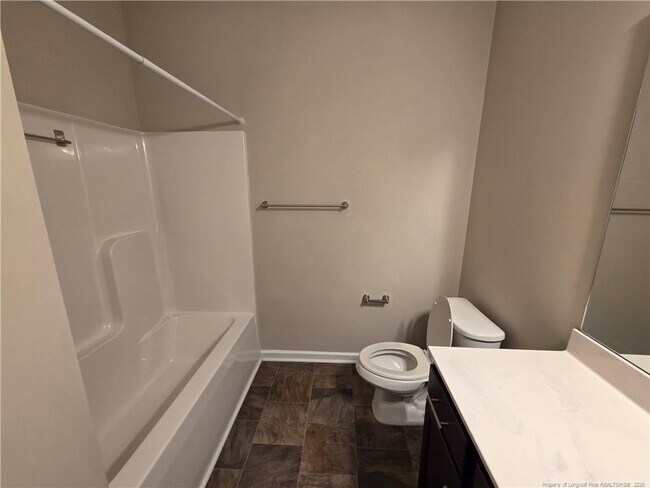 Building Photo - 2044 Stonewash Dr