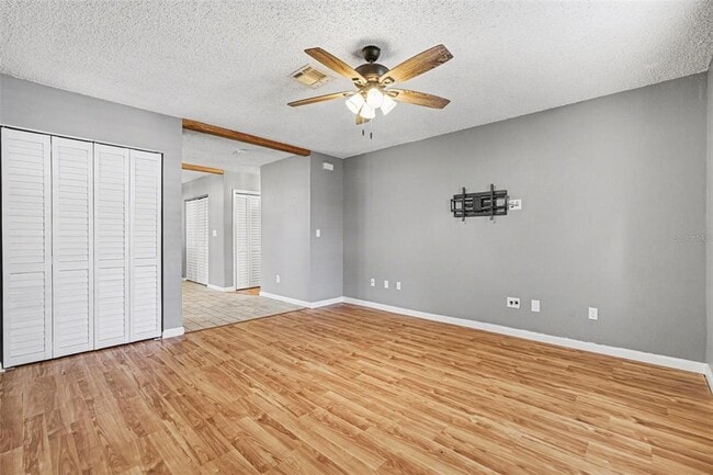 Building Photo - 7624 Desoto Ct