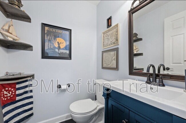 Building Photo - 2766 Briaroak Dr