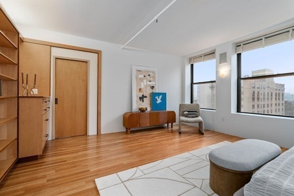 Building Photo - 449-463-463 Washington St