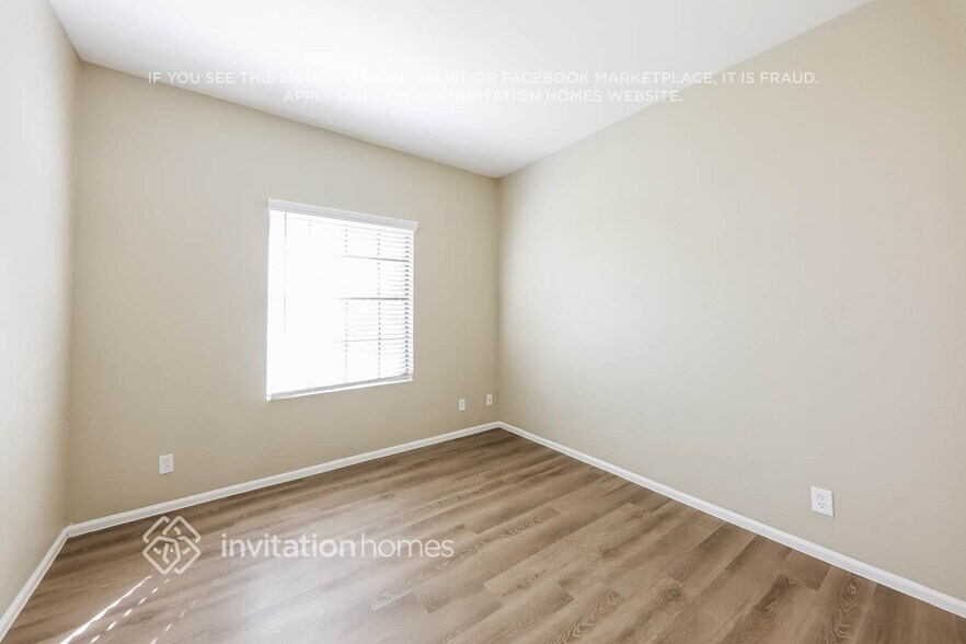 Building Photo - 222 N Heritage Dr