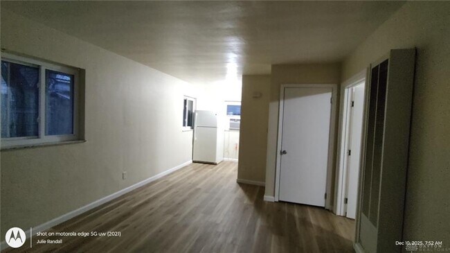 Building Photo - 722 Morse Ave