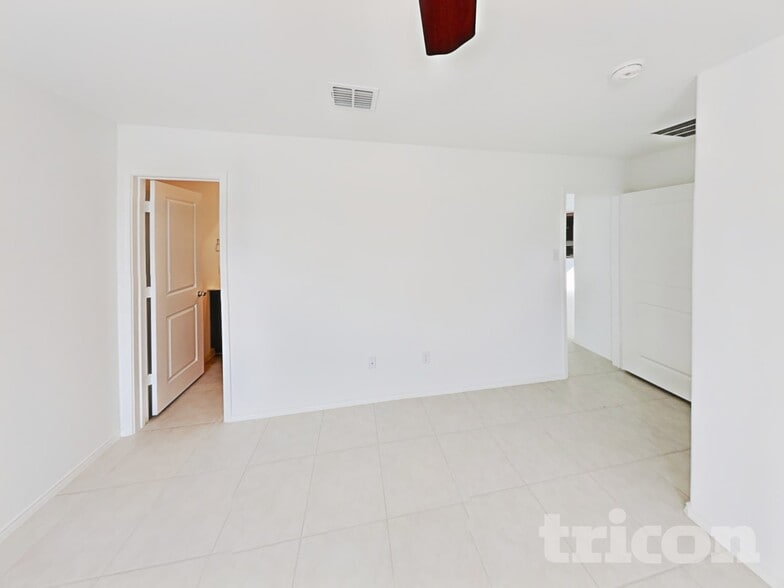 Building Photo - 8412 Bell Rdg Ln