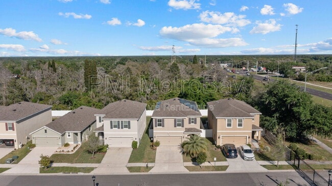 Building Photo - 105 Lacewing Pl