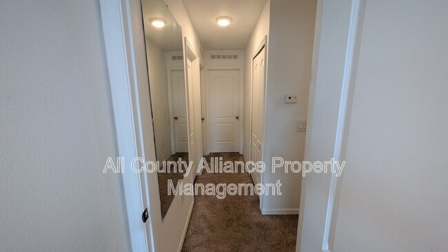 Building Photo - 4702 Ashburn Pond Way