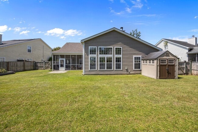 Building Photo - Beautiful 4-Bedroom Home in Desirable Tanner Plantation