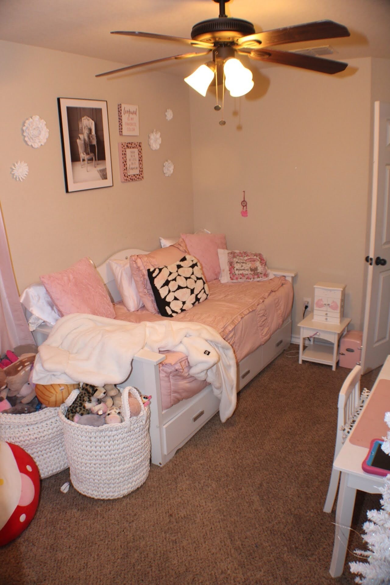 2nd bedroom - 4923 Flipper Dr