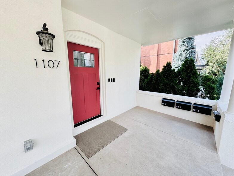 Building Photo - 1107 N Downing St