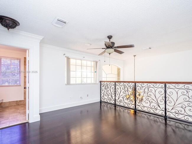 Building Photo - 351 SW 184th Terrace