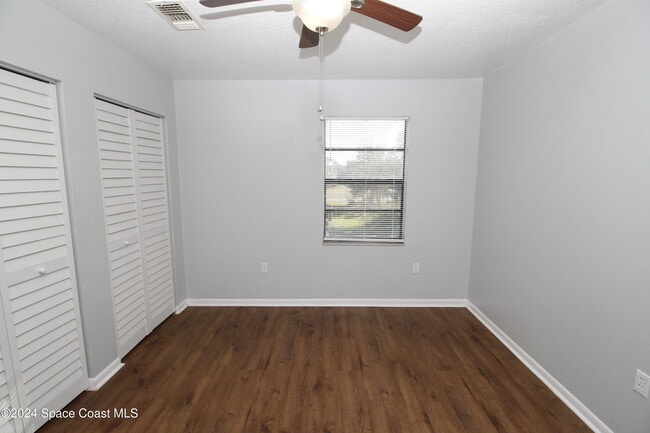 Building Photo - 440 Mercury Ave SE