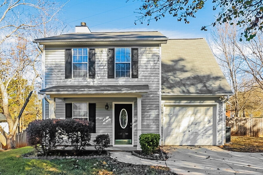 Primary Photo - 15 Cityview Dr