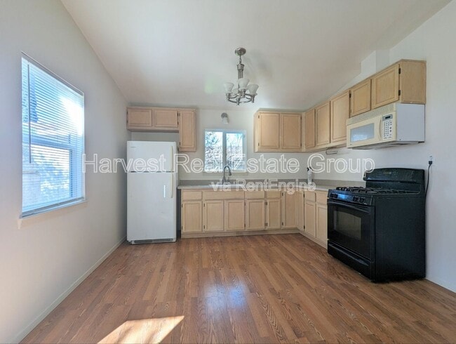 Building Photo - 7526 Sterling Dr