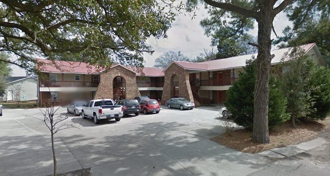 Primary Photo - Delta Oaks Apartments