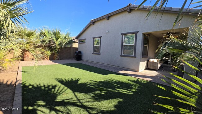 Building Photo - 45394 W Norris Rd