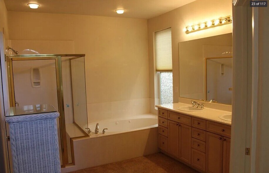Building Photo - 54 Tamarron Cliffs St
