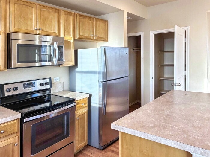 Building Photo - 403 Bannock St