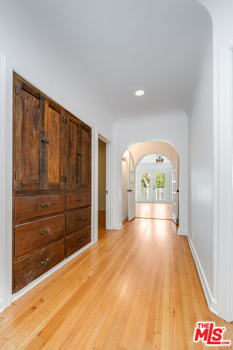 Building Photo - 1217 S Genesee Ave