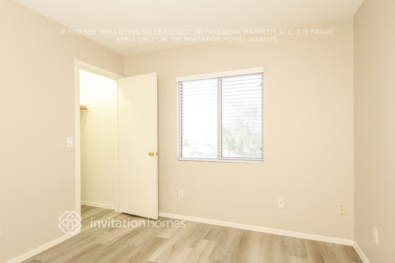 Building Photo - 11912 W Scotts Dr