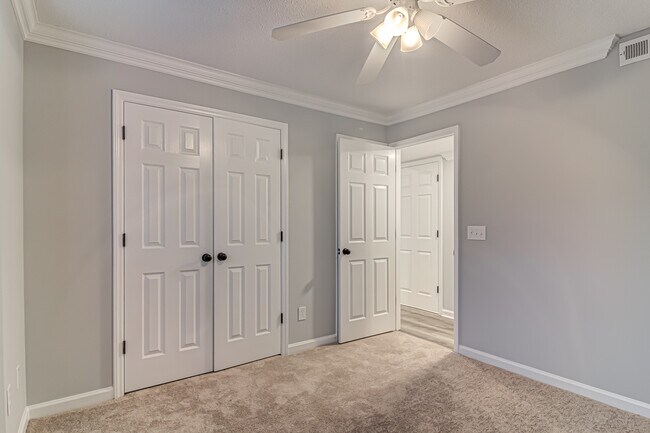 Building Photo - 3650 Morris Farm Dr