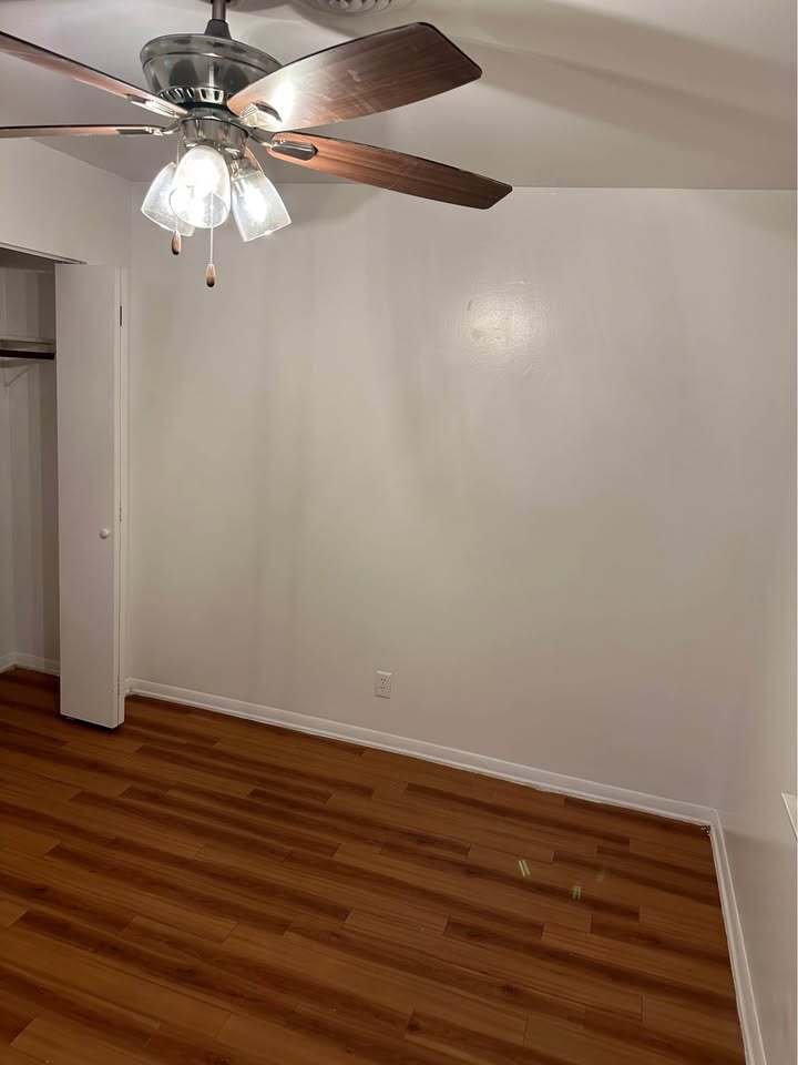 Building Photo - 212 Logan St