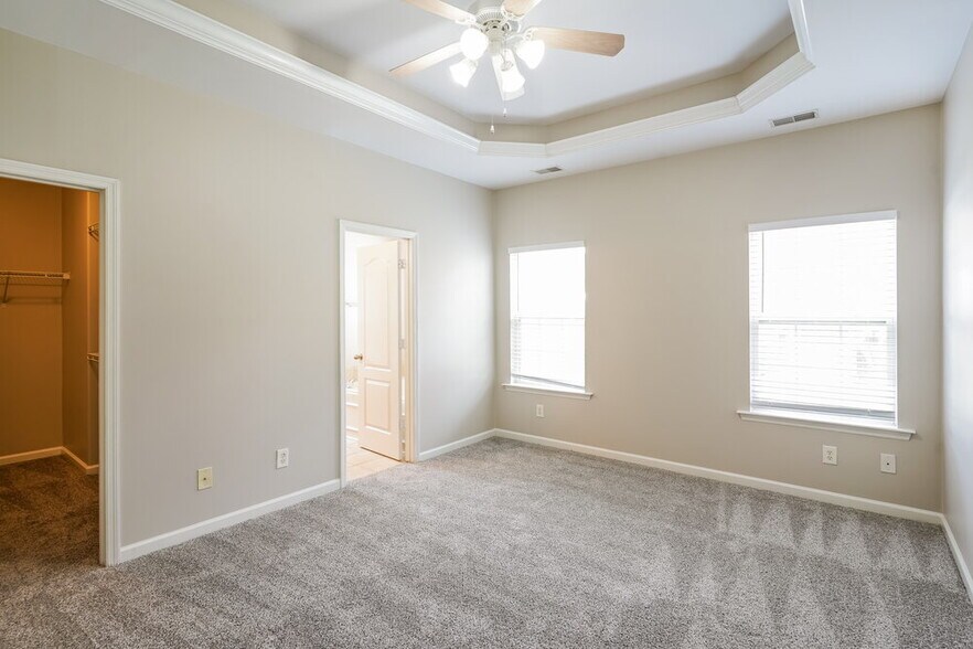 Building Photo - 2124 Gold Valley Dr