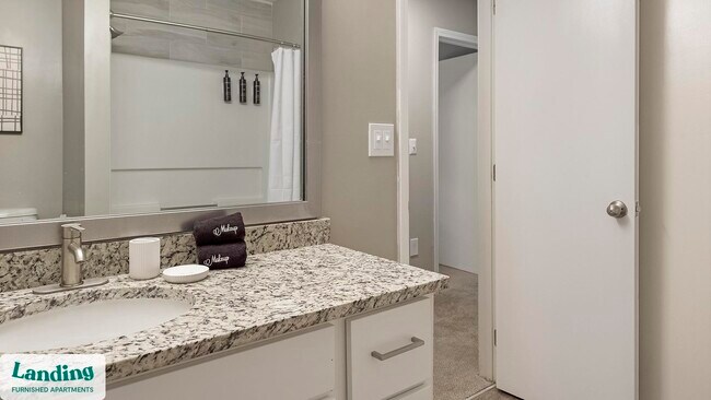 Building Photo - 300 Long Shoals Rd