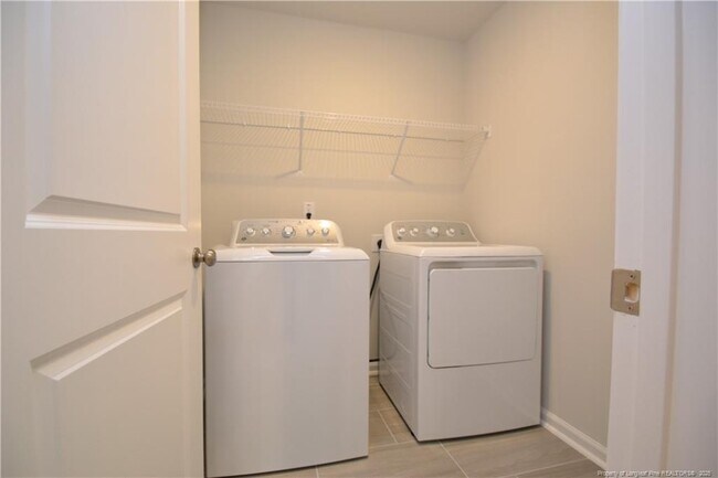 Building Photo - 1793 Aspen River Ln